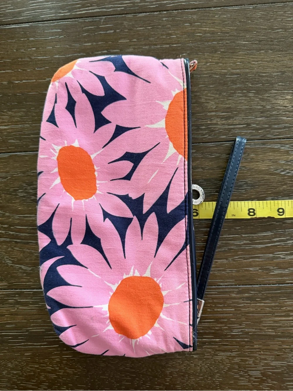 Vera Bradley “Loves Me” Floral Quilted Clutch Wristlet Pouch